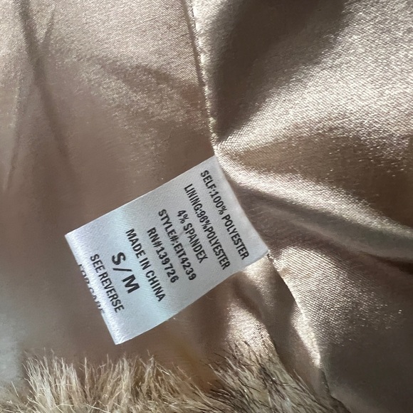 Women’s Brown Fur vest - Picture 2 of 4